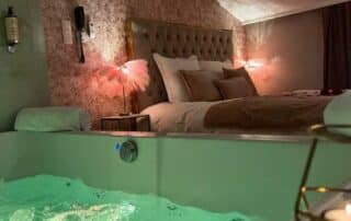 hotel-jacuzzi-privatif-dans-chambre